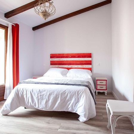 Apartamentos La Vieja Imprenta Siguenza Bagian luar foto