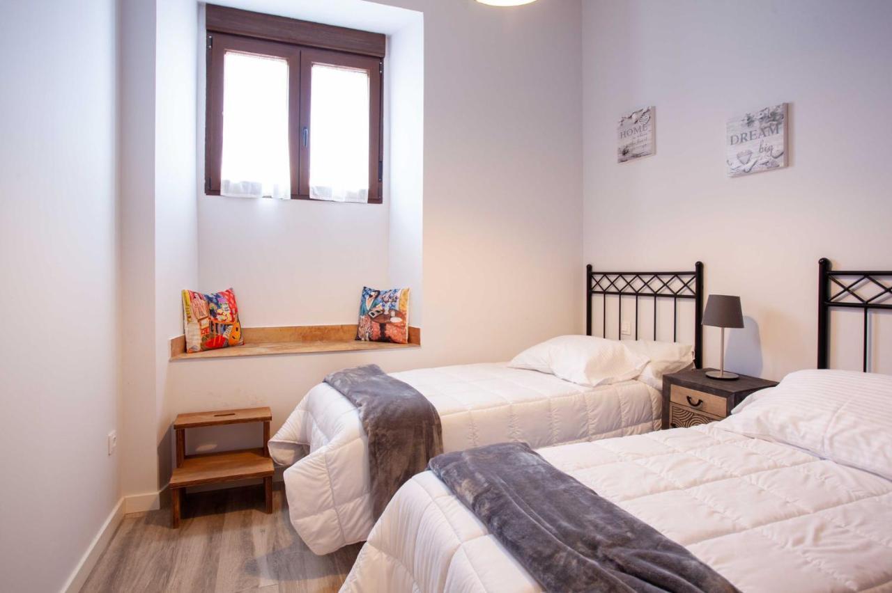 Apartamentos La Vieja Imprenta Siguenza Bagian luar foto